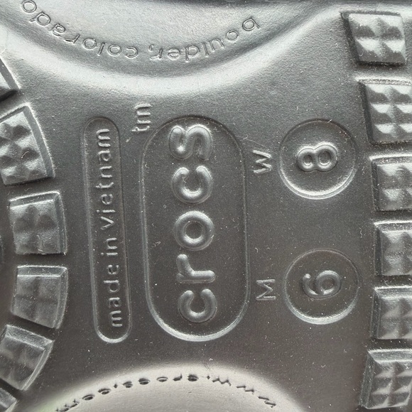 CROCS Classic Clog Wicked Defy Gravity Elphaba Wickedly Beautiful charms Jibbitz - Picture 13 of 16